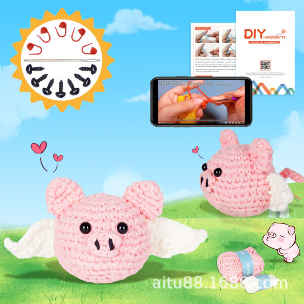 New crochet material pack for DIY handcrafted wool ball pig-shaped doll keychain