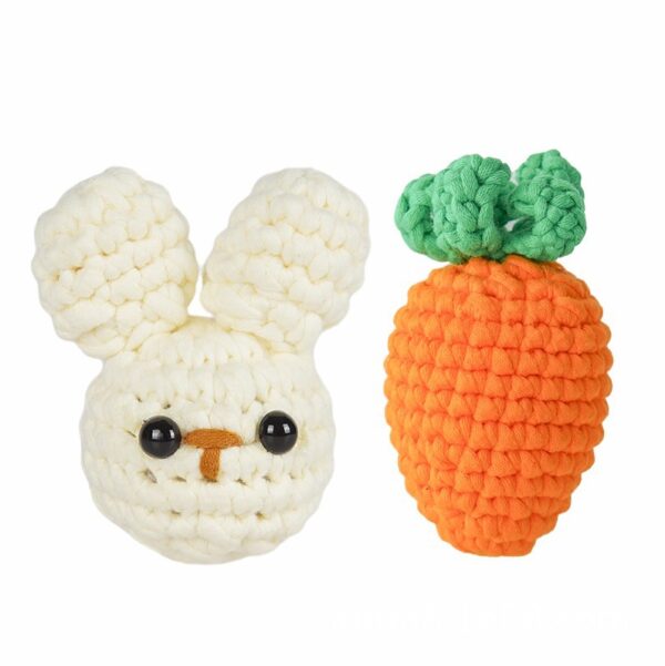 主图-09 Best-selling crochet material package for DIY handmade knitting of rabbit and carrot figurines as decorative items