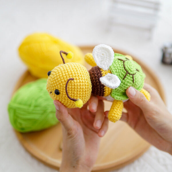 Handmade knitting DIY material package - Cute doll knitting yarn making crochet needles