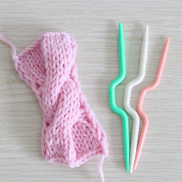 Complete Knitting Tools Kit in Portable Case – 15-Piece Essential Accessories Set with Stitch Markers, Needles, Gauge & More | Perfect Gift for Beginner & Experienced Knitters