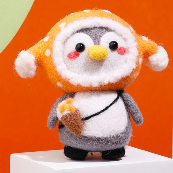 主图-07 New wool felt DIY material pack for the "Plumpie Penguin" series - adorable decorative ornaments