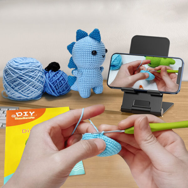 主图-09 Dinosaur Crochet Yarn Dinosaur Handmade Knitting Material Pack