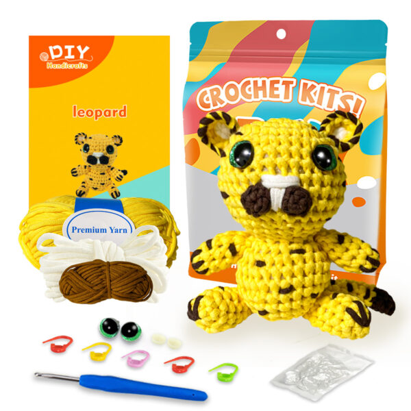 Crochet material pack - Cute leopard yarn for crochet DIY gift - Cute decorative item materials